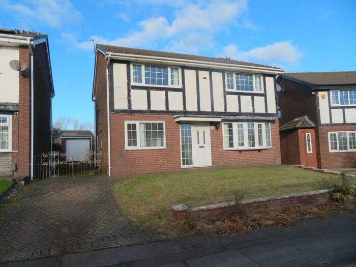 4 Bedroom Detached House To Rent In Belmont Way, Rochdale, OL12