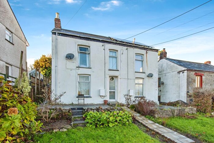 3 Bedroom Semi Detached House For Sale In Sea View Terrace, St. Blazey, Par, Cornwall, PL24