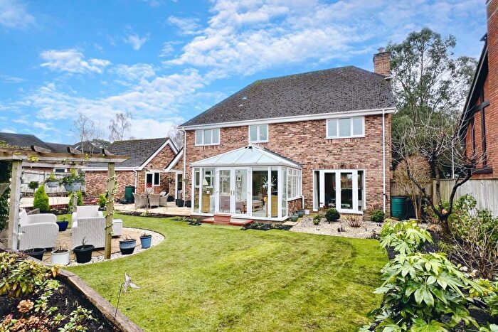 4 Bedroom Detached House For Sale In St Ives, BH24