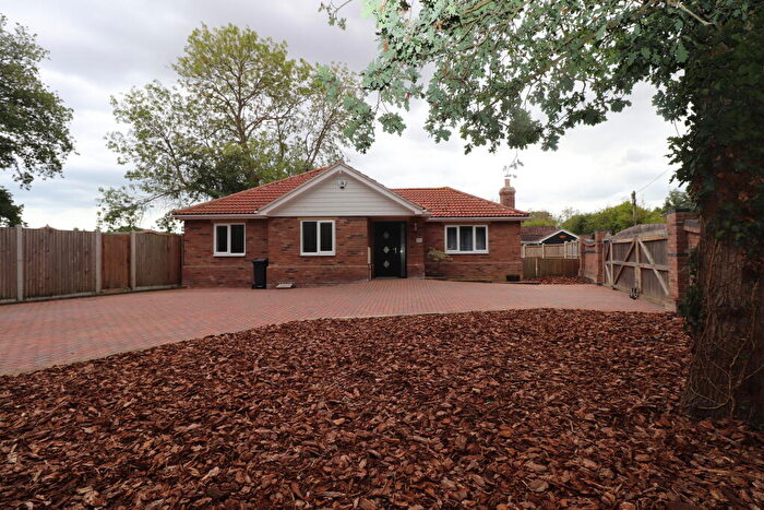 3 Bedroom Bungalow To Rent In Weeley Heath, CO16