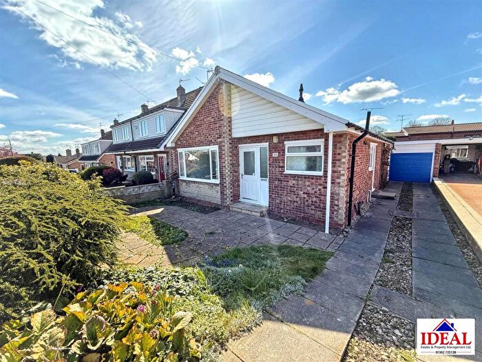 2 Bedroom Detached Bungalow For Sale In Leyburn Road, Skellow, Doncaster, DN6