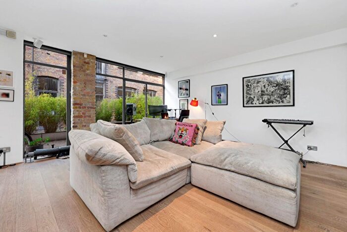 1 Bedroom Terraced House To Rent In Ezra Street, London, E2