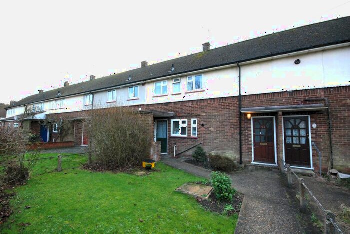 2 Bedroom Terraced House To Rent In Elizabeth Road, Brentwood, Essex, CM15