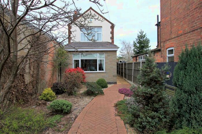 3 Bedroom Semi-Detached House To Rent In Melbourne Road, Ibstock, LE67