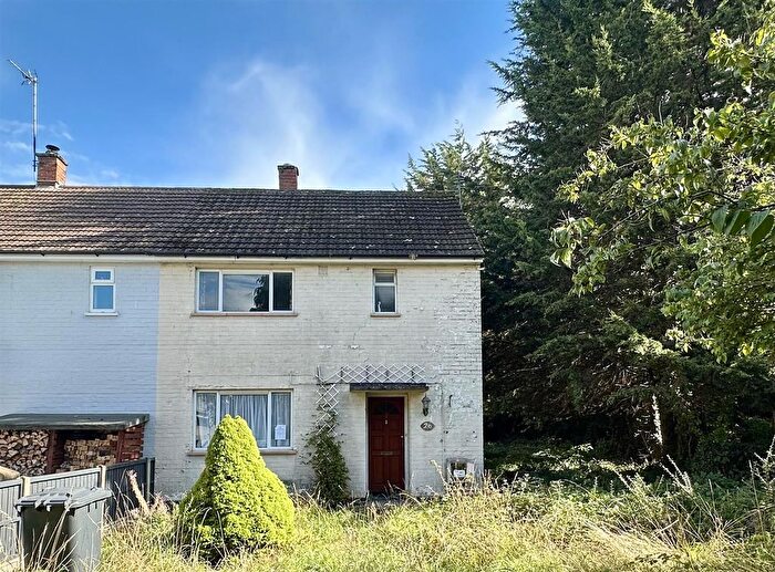 3 Bedroom End Terrace House For Sale In York Road, Gloucester, GL4