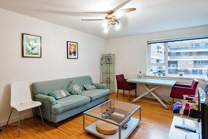 1 Bedroom Flat For Sale In Endell Street, London, WC2H