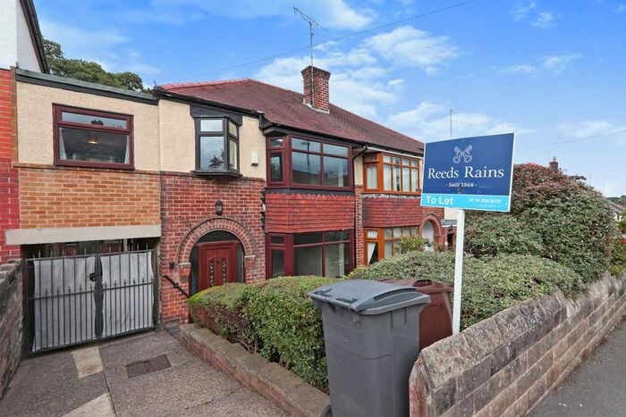 4 Bedroom Semi-Detached House To Rent In Bannerdale Road, Sheffield, South Yorkshire, S7