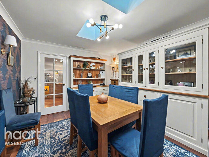 3 Bedroom Detached Bungalow For Sale In Oaklands Drive, Wisbech, PE13