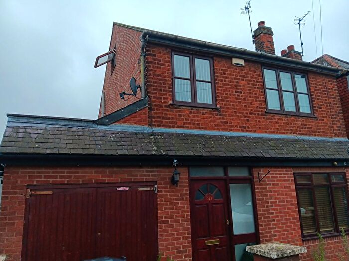 4 Bedroom Terraced House For Sale In Fairfax Road, Leicester, LE4