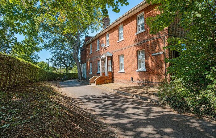 1 Bedroom Flat For Sale In Mansbridge Road, Westfield House Mansbridge Road, SO18