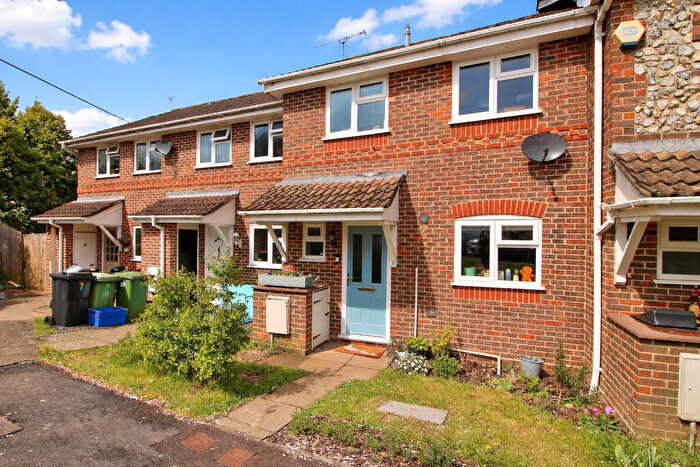 3 Bedroom Terraced House For Sale In Blackcap Close, Rowlands Castle, PO9