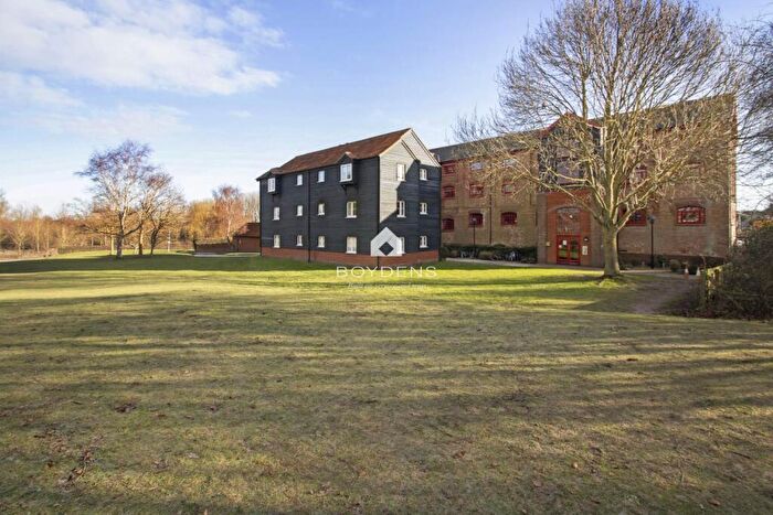 1 Bedroom Flat For Sale In Kings Meadow Court, Kelvedon, CO5