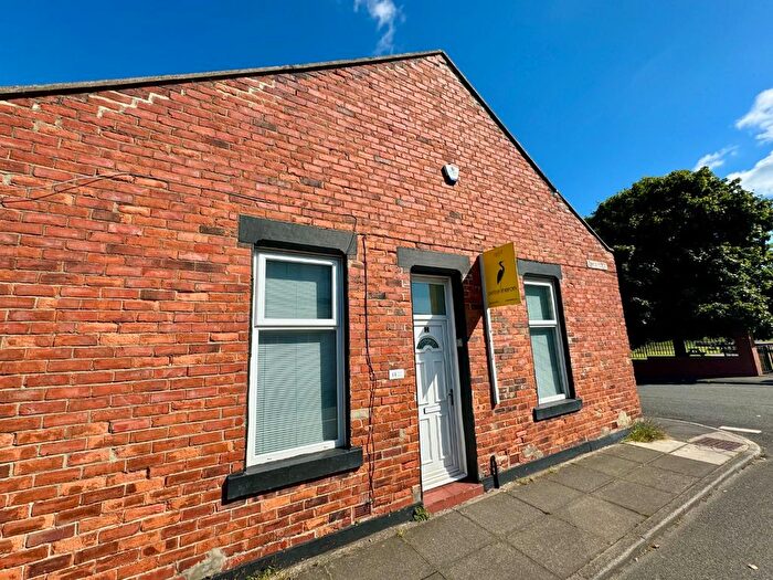 2 Bedroom Semi-Detached House To Rent In Kings Place, Sunderland, Tyne And Wear, SR4