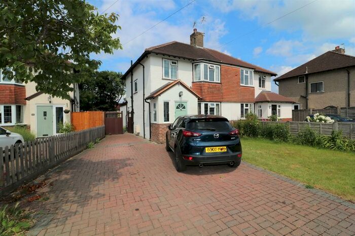 3 Bedroom Semi-Detached House To Rent In Boxhill Way, Strood Green, RH3