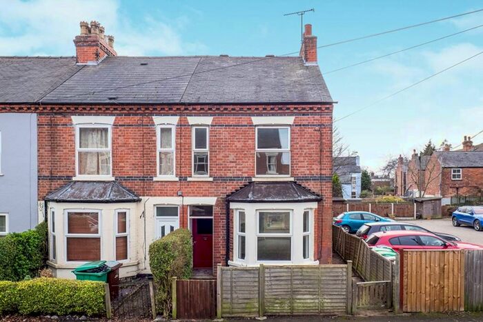 3 Bedroom End Of Terrace House To Rent In Hampstead Road, Nottingham, NG3