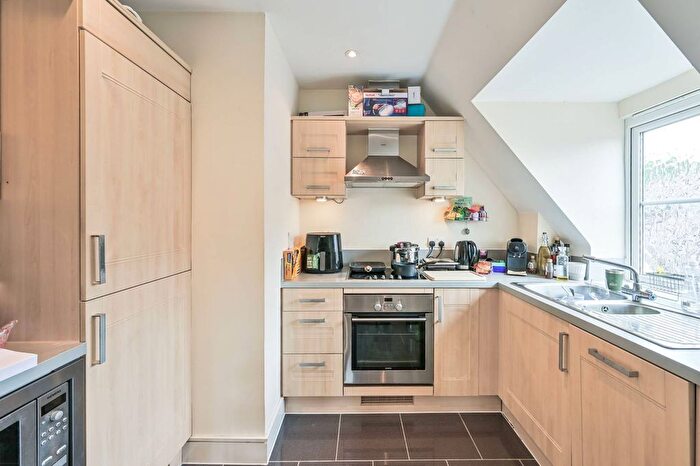 1 Bedroom Flat To Rent In Holders Hill Road, Holders Hill, London, NW7