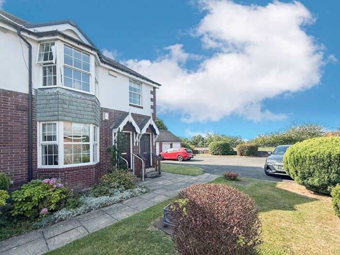 2 Bedroom Flat For Sale In Durham Road, Gateshead, NE9