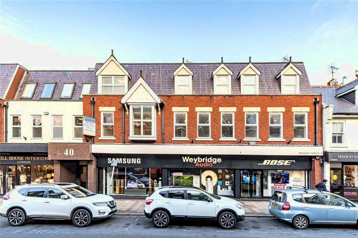 1 Bedroom Flat To Rent In Baker Street, Weybridge, Surrey, KT13