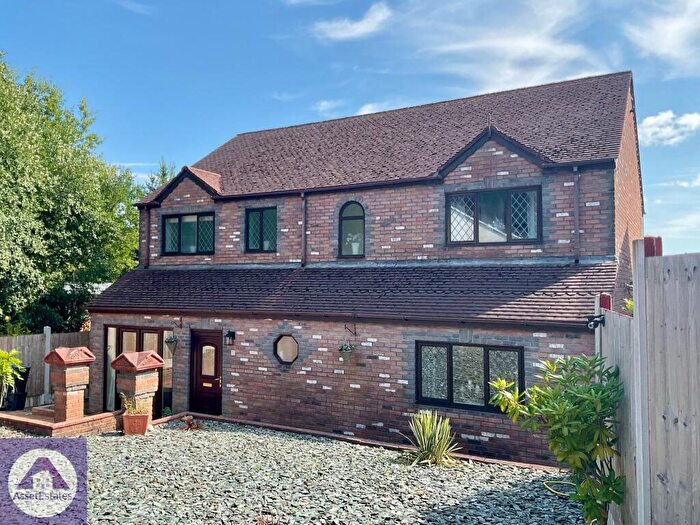 6 Bedroom Detached House For Sale In The Willows, Abertillery, NP13