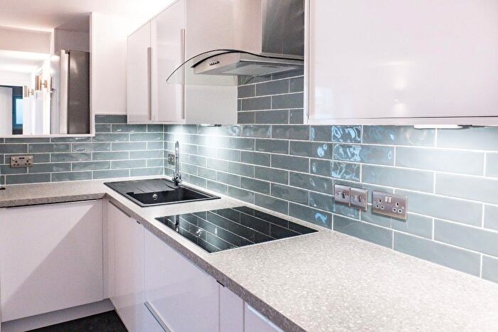 2 Bedroom Flat To Rent In Downend Road, Ashley Down, Bristol, BS7