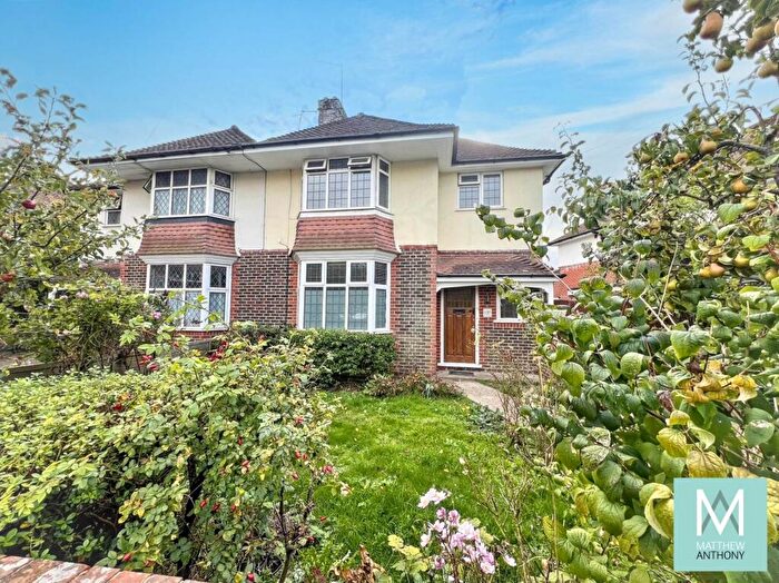 3 Bedroom Semi-Detached House To Rent In Broomfield Avenue, Worthing, BN14