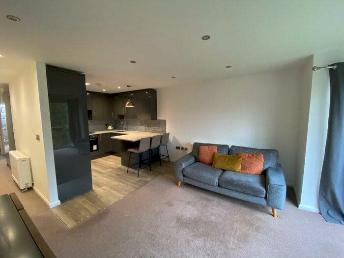 1 Bedroom Apartment To Rent In Mountfield, Clarendon Road, Leeds, West Yorkshire, LS2