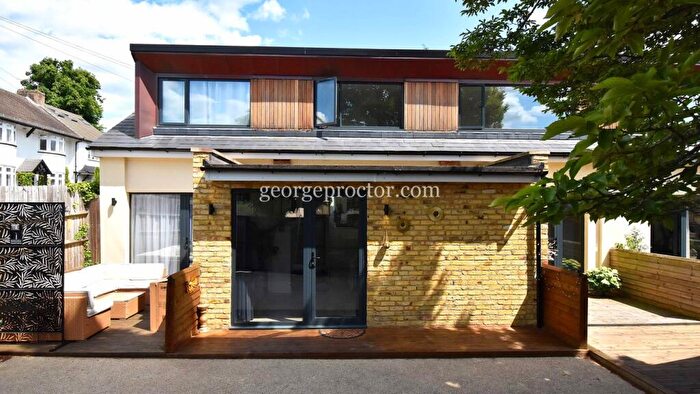 1 Bedroom Apartment For Sale In Page Heath Villas, Bickley, BR1