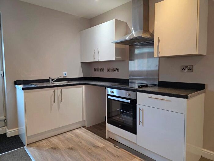 2 Bedroom Apartment To Rent In Gawthorne Street, Nottingham, Nottinghamshire, NG7