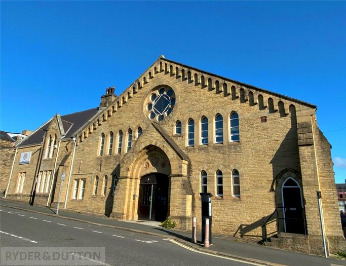 2 Bedroom Apartment To Rent In Union Street South, Halifax, West Yorkshire, HX1