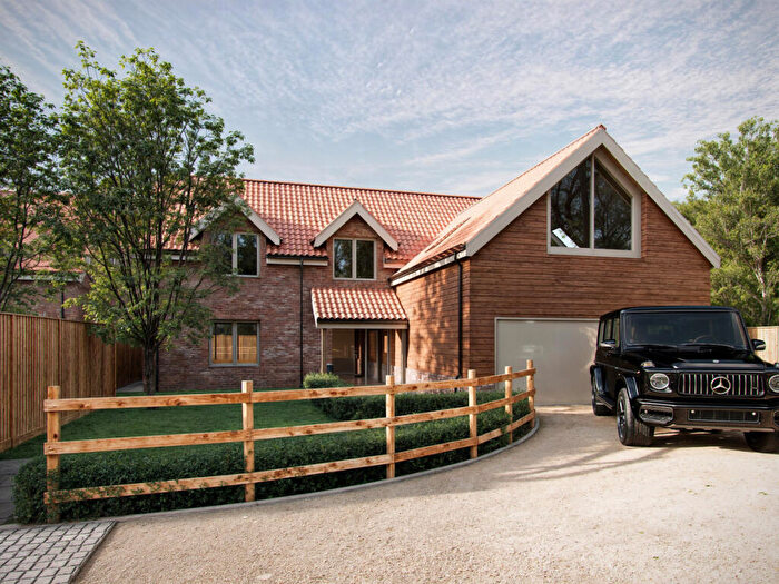 4 Bedroom Detached House For Sale In The Stable Yard, Flawborough, NG13