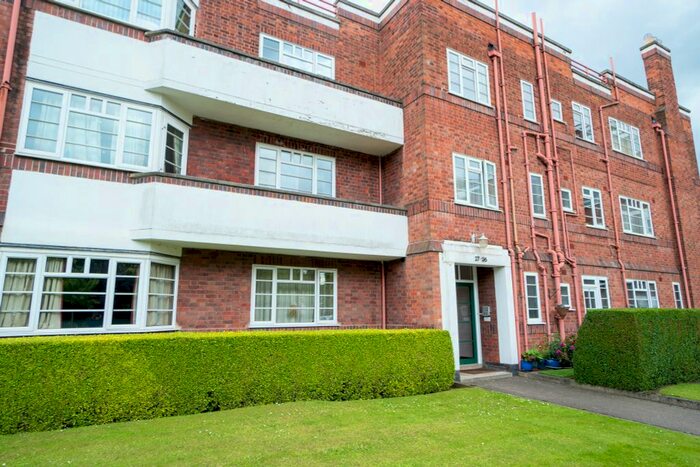 2 Bedroom Flat To Rent In Knighton Park Road, Leicester, LE2