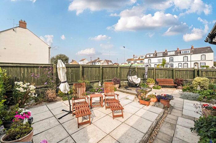2 Bedroom Bungalow For Sale In Westcliff Road, Portland, DT5