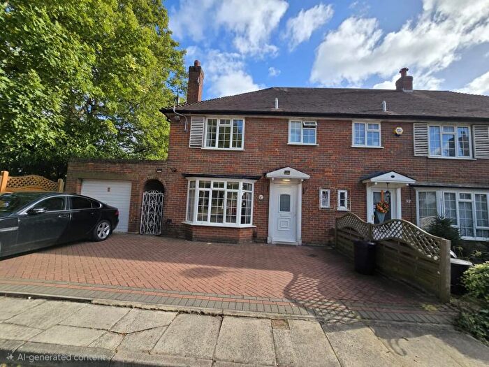 3 Bedroom End Of Terrace House For Sale In The Sigers, Pinner, HA5