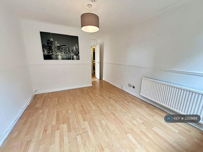 2 Bedroom Flat To Rent In Eastney Road, Croydon, CR0