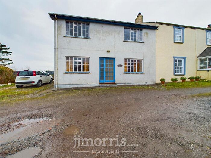 3 Bedroom End Of Terrace House For Sale In Caer Farchell, Solva, Haverfordwest, SA62