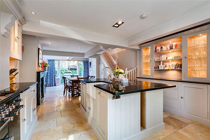 3 Bedroom Terraced House To Rent In Reporton Road, Fulham, SW6