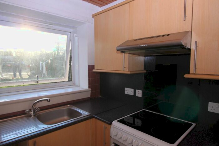 1 Bedroom Flat To Rent In Victoria Street, Montrose, DD10