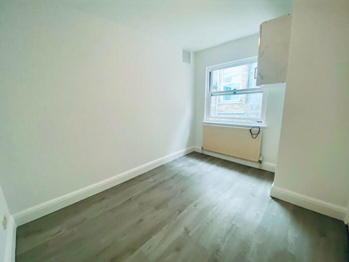 Studio To Rent In Holloway Road, Archway, N19