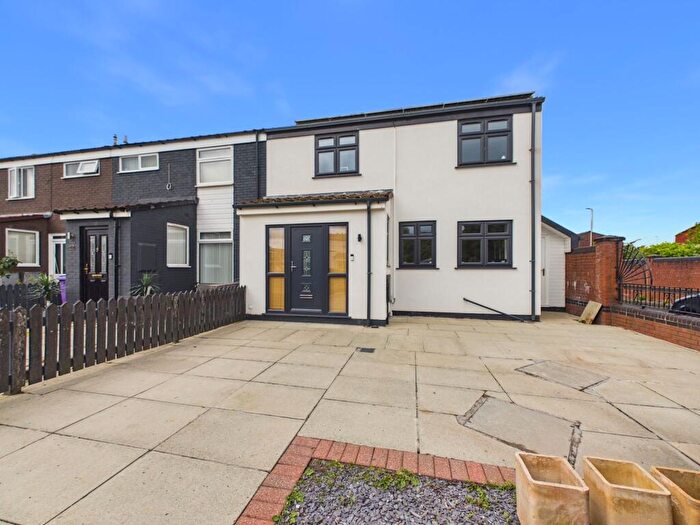 3 Bedroom End Of Terrace House For Sale In Peckmill Green, Netherley, Liverpool., L27