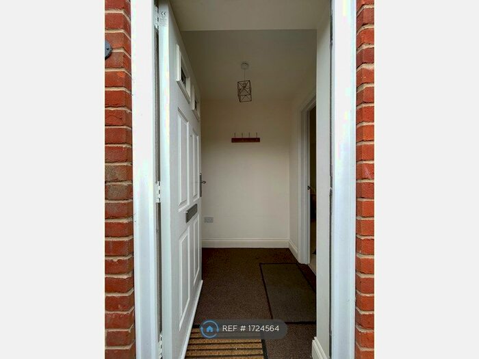 2 Bedroom Flat To Rent In Forge Court, Ardleigh, Colchester, CO7