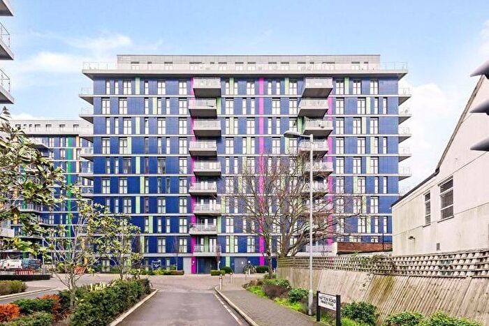 2 Bedroom Flat To Rent In Wembley, HA0