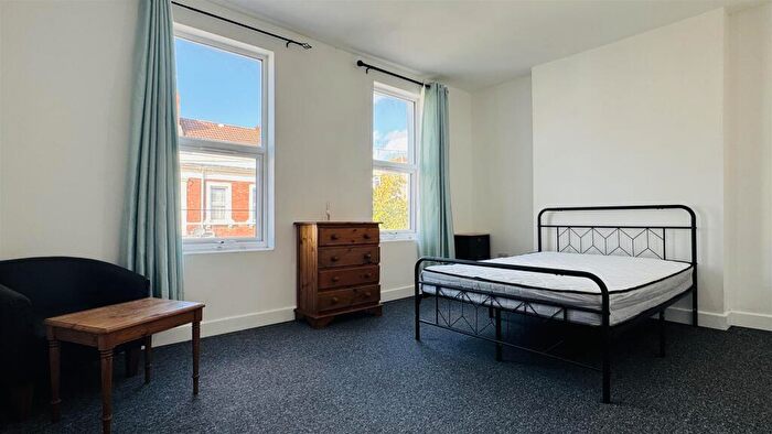 5 Bedroom Terraced House To Rent In Argyle Road, St. Pauls, Bristol, BS2