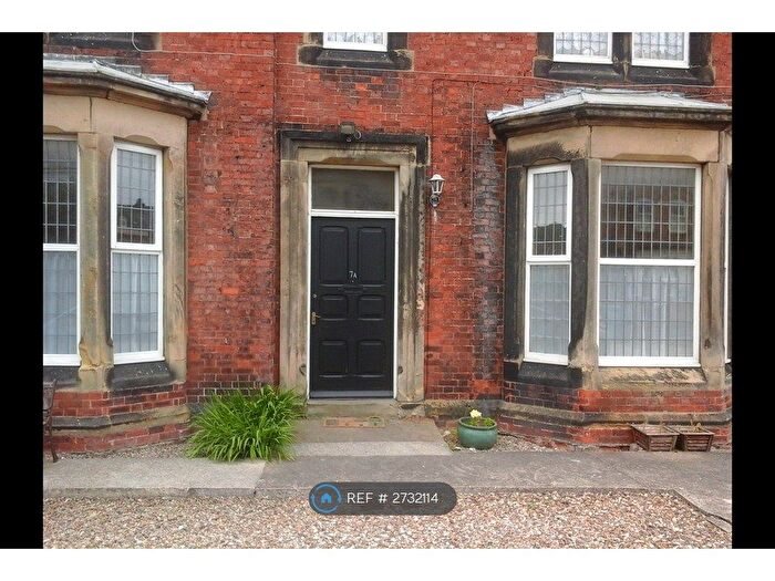 2 Bedroom Flat To Rent In Avenue Road, Scarborough, YO12