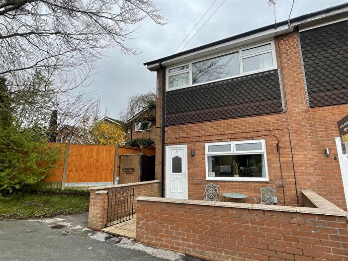 1 Bedroom Flat To Rent In Longbutts Lane, Macclesfield, Cheshire, SK11