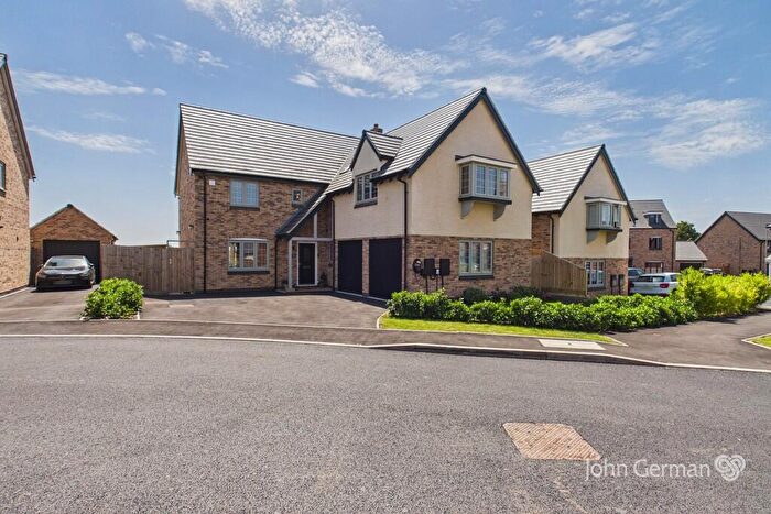 5 Bedroom Detached House For Sale In Redfern Road, Oakthorpe, DE12