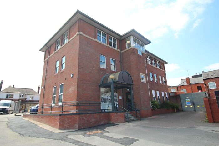 1 Bedroom Apartment To Rent In Apt Zenith House, Potter Street, Worksop, S80