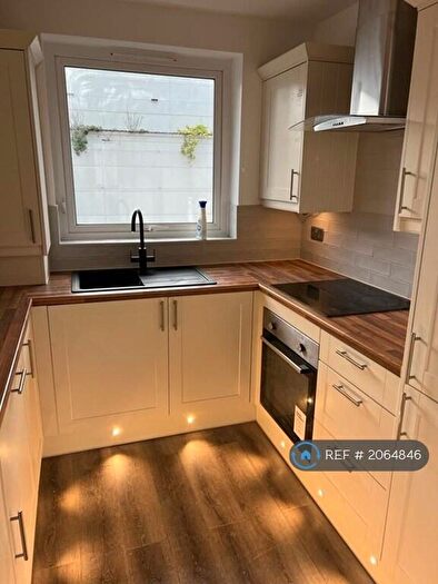 1 Bedroom Flat To Rent In Arden Grove, Birmingham, B16