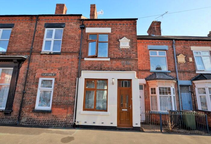 3 Bedroom Terraced House To Rent In Clifford Street, Wigston, Leicestershire, LE18