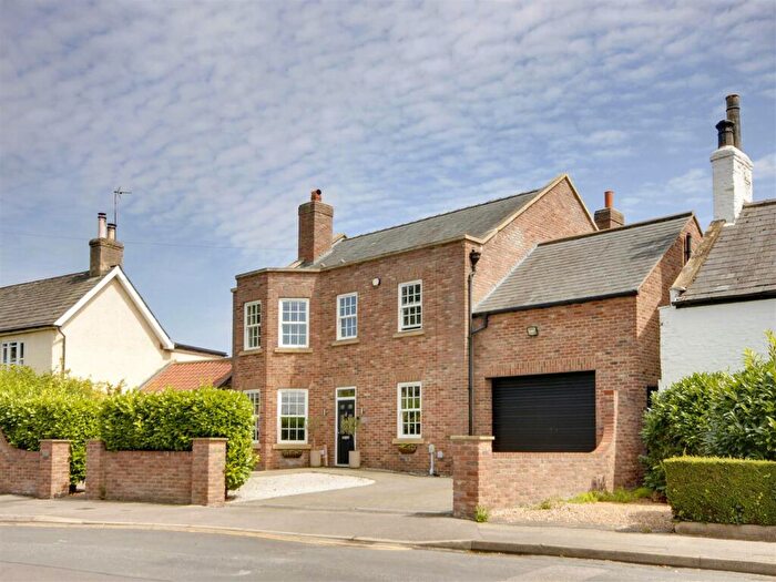 4 Bedroom Detached House For Sale In Cowgate, Welton, HU15