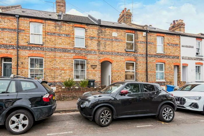 2 Bedroom End Of Terrace House To Rent In Oxford Road, Windsor, SL4